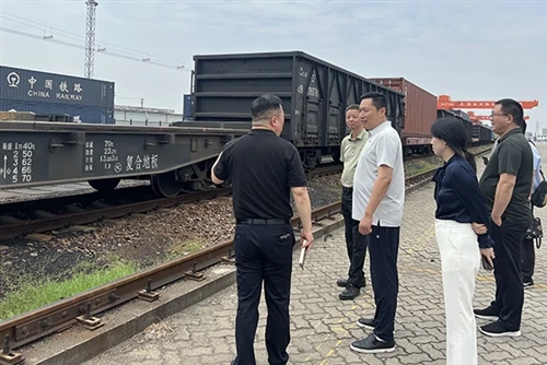 Explorând noi canale logistice internaționale|JMJD efectuează o vizită de inv...