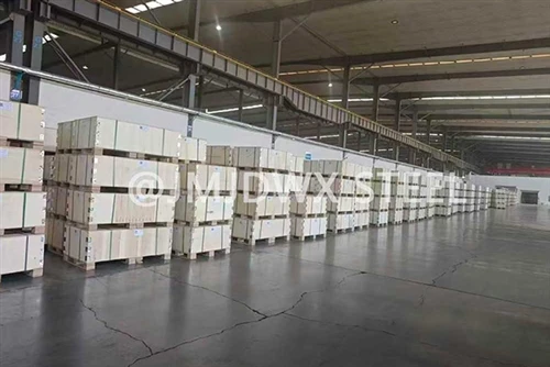 Consolidarea experienței în comerț transfrontalier-